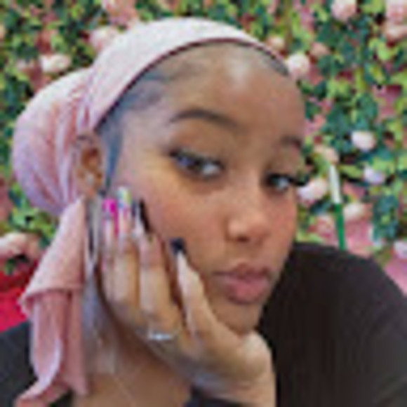 Meet your Posher, Solei’ - Picture 1 of 1